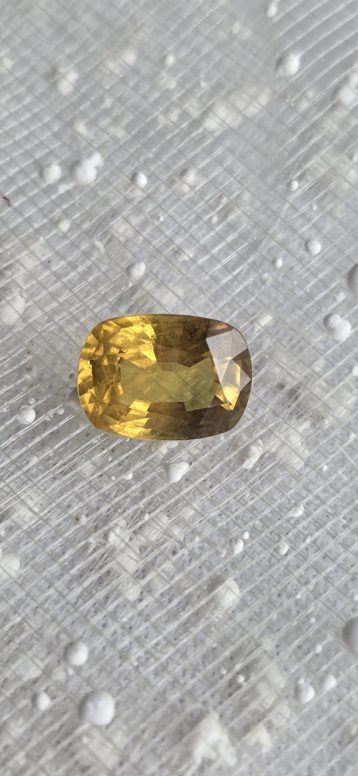 YELLOW SAPPHIRE - Image 3