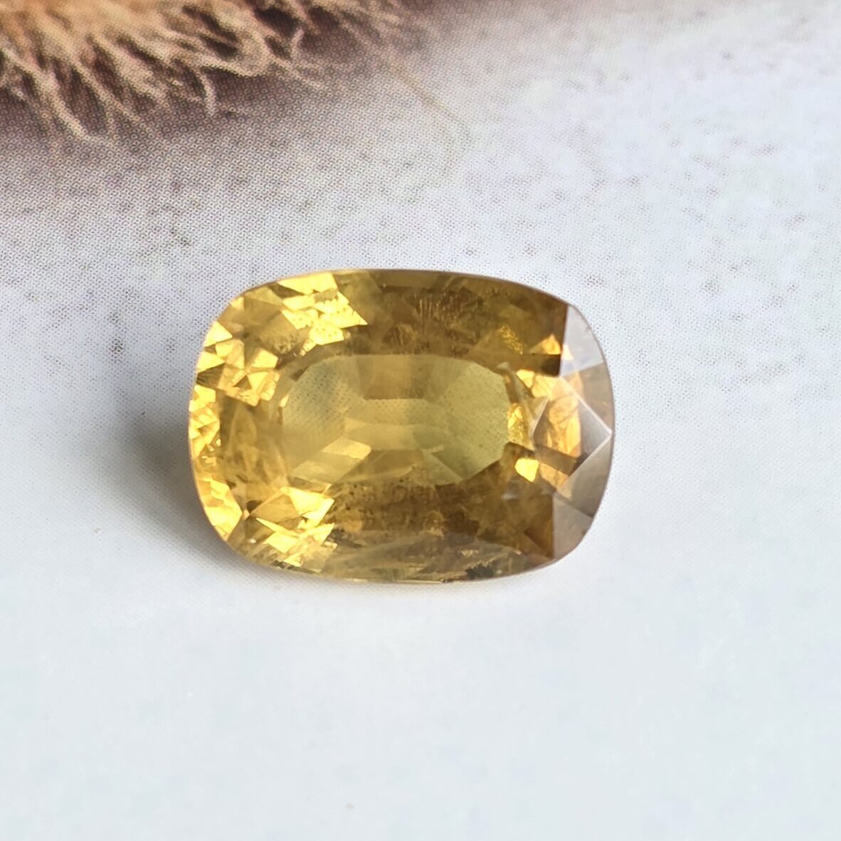 YELLOW SAPPHIRE - Image 7