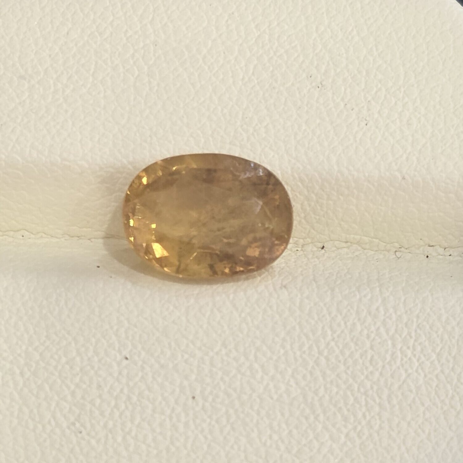 NATURAL YELLOW SAPPHIRE - Image 2
