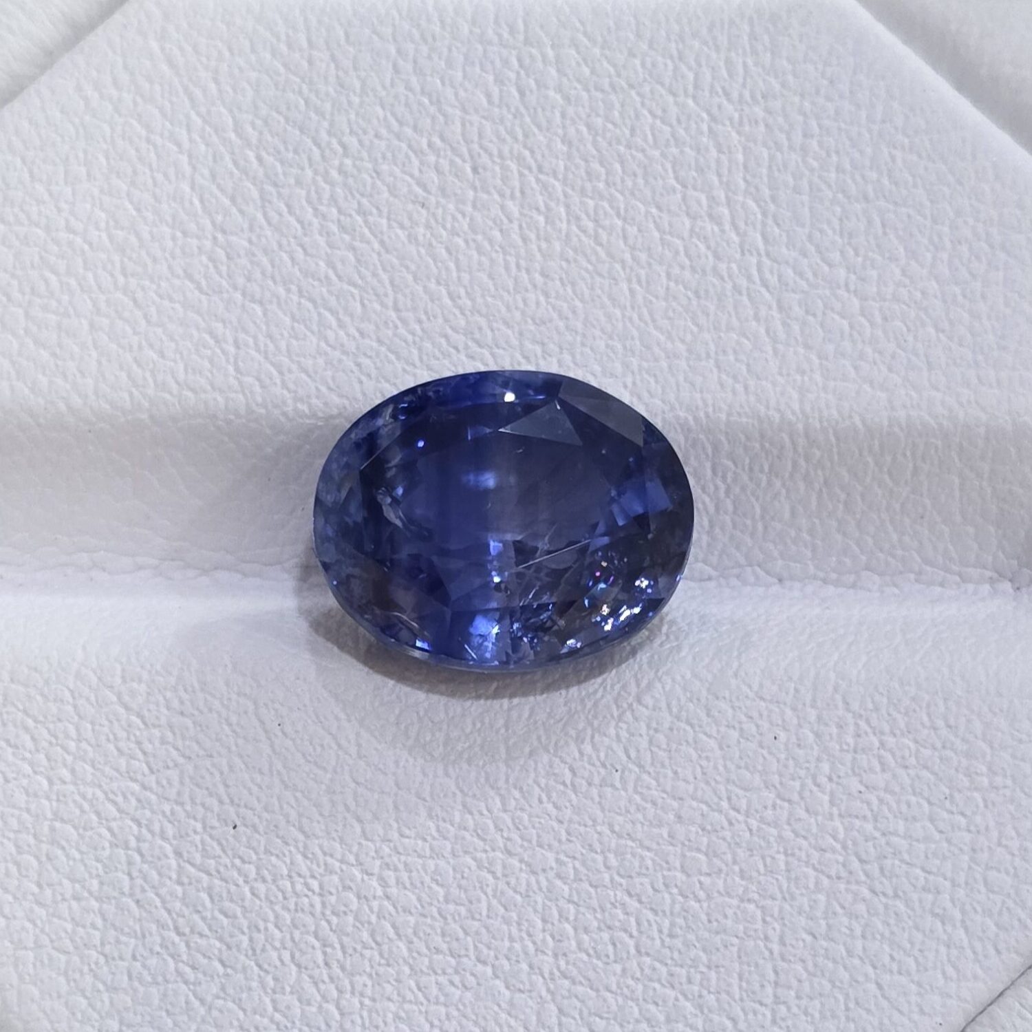 NATURAL BLUE SAPPHIRE - Image 3